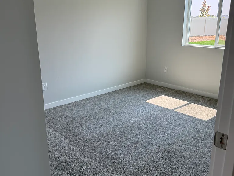 2450 W Clegane Ct — Photo 13