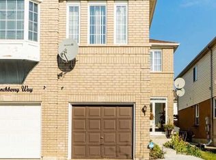 103 Bunchberry Way, Brampton, ON L6R 2E7