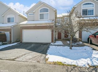 391 N Tower Dr, Hainesville, IL 60030