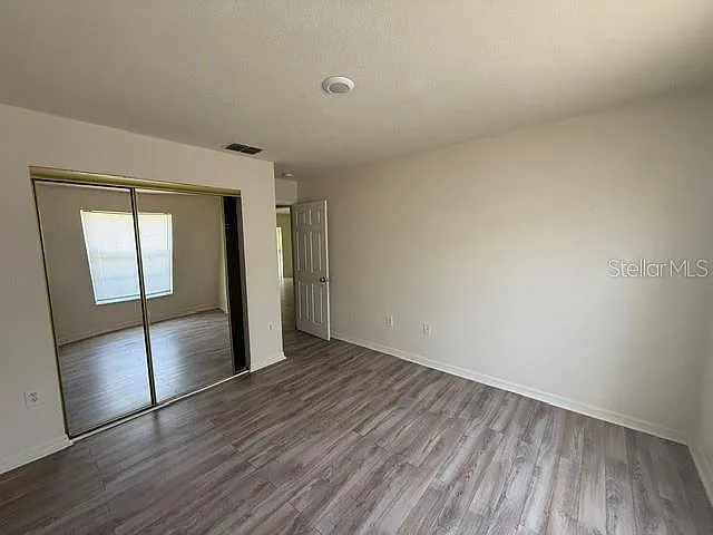 1157 Normandy Dr — Photo 9