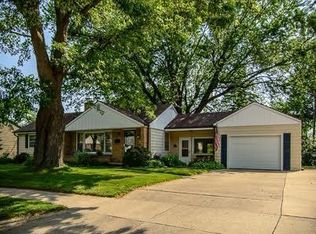 2620 S 86th St, West Allis, WI 53227