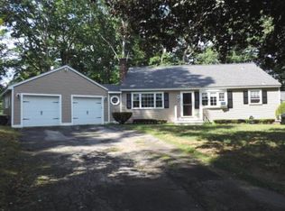4 Short St, Salem, NH 03079
