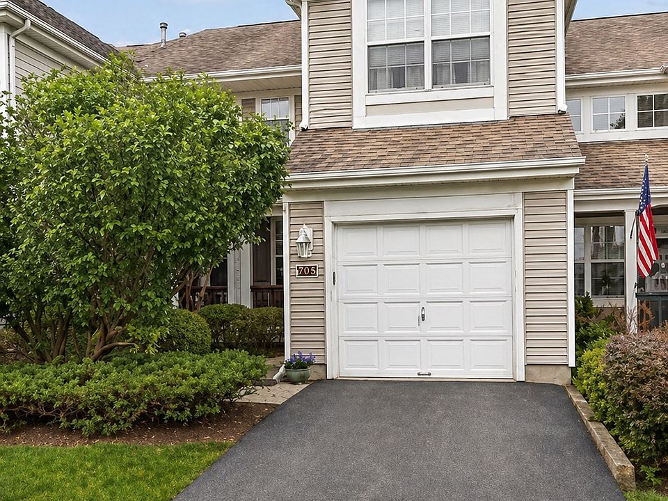 1st image of 705 Brandywine Way