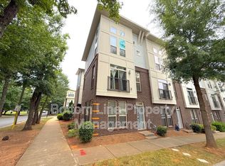 3505 Artists Way, Charlotte, NC 28205