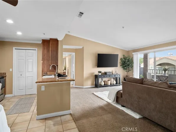 1980 Las Colinas Cir Unit 307, Corona, CA 92879
