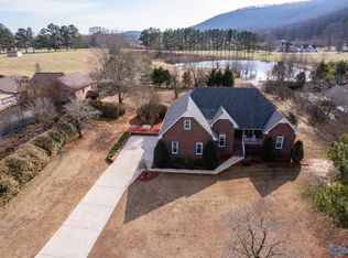 148 Haden Rd, Brownsboro, AL 35741