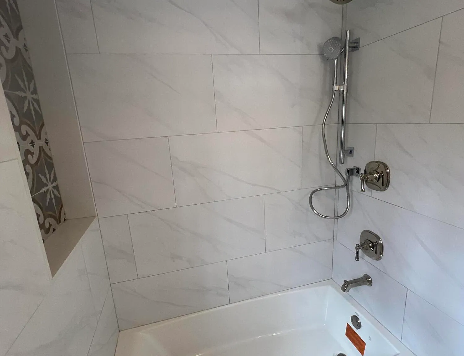 3 bed, 1153 sqft, $3,400 — Photo 4