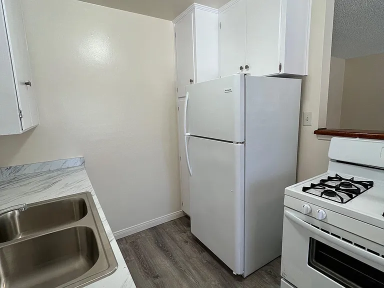 5953 Atlantic Ave — Photo 5