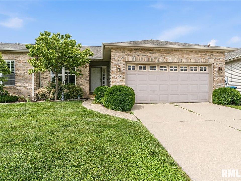 1st image of 2919 Meadowbrook Rd #22