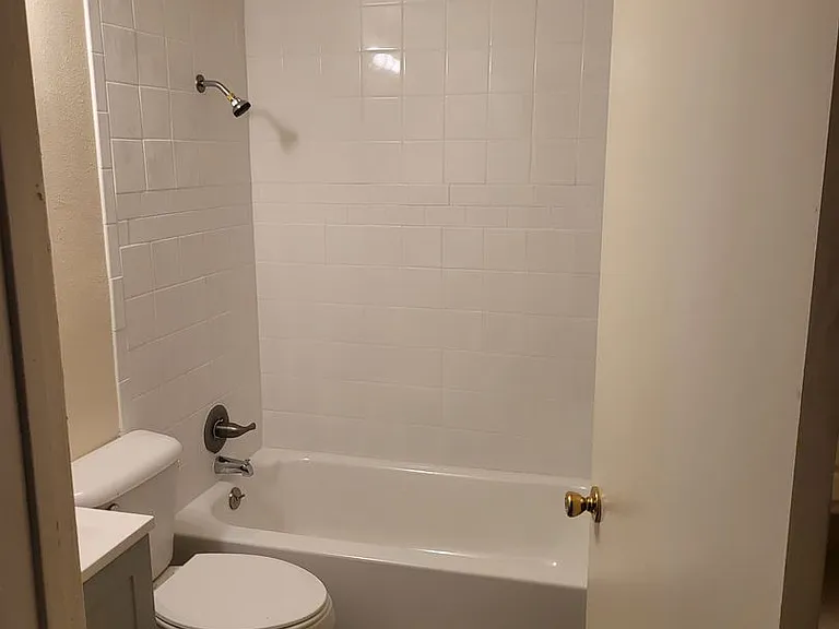 721 Santa Fe Ave SW — Photo 10