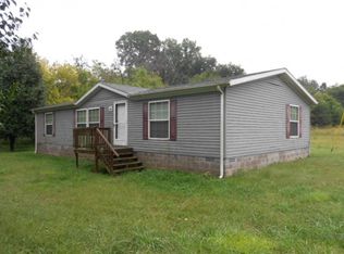 10 County Line Rd, Fountain Run, KY 42133
