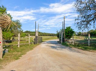 109 Waring Welfare, Boerne, TX 78015