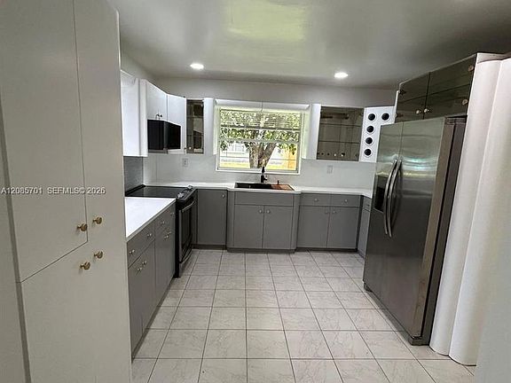 2nd image of 15710 SW 304th St