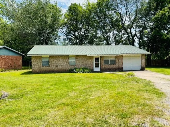 1695 Louise St, Westville, OK 74965