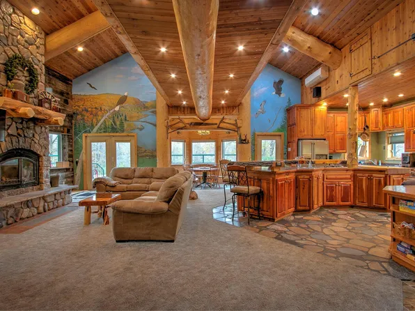 2352 Jade St, Mora, MN 55051