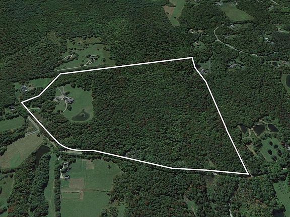 3rd image of 2575 Weeks Hill Road