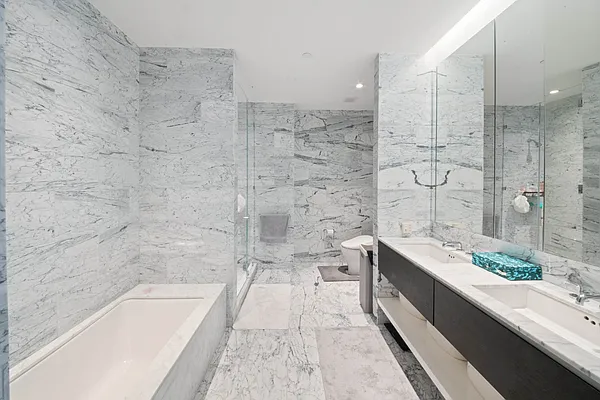 Rented by Home Ambassadors | media 31