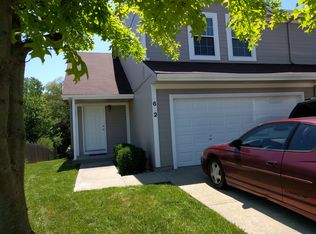 612 NE Swann Cir, Lees Summit, MO 64086
