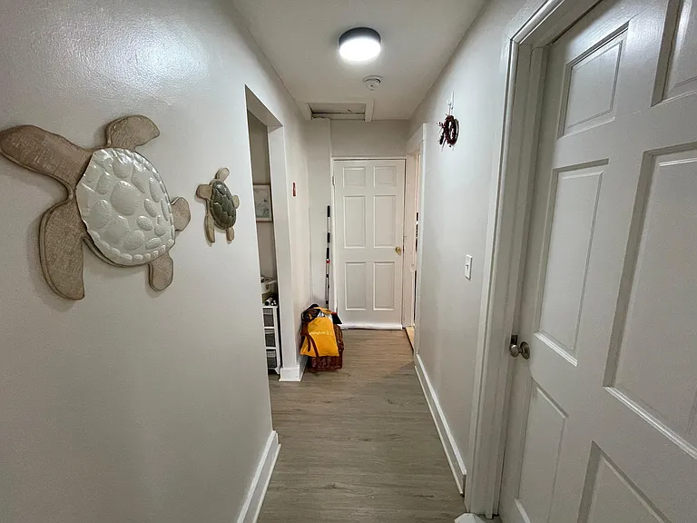 46 Coe Ave #2 — Photo 16