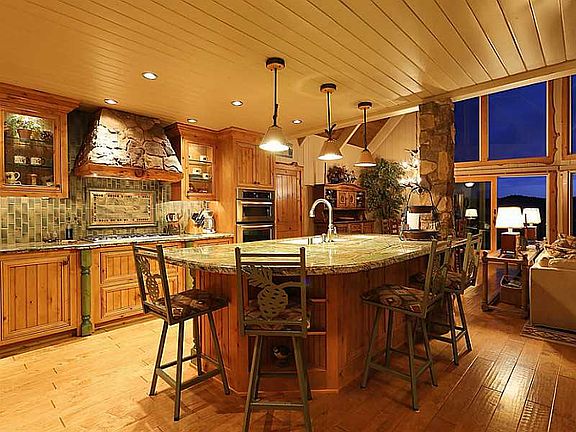 5th image of 28909 Mammoth Dr
