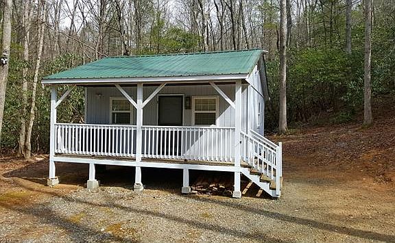 2nd image of 1037 J Reid Dr #37