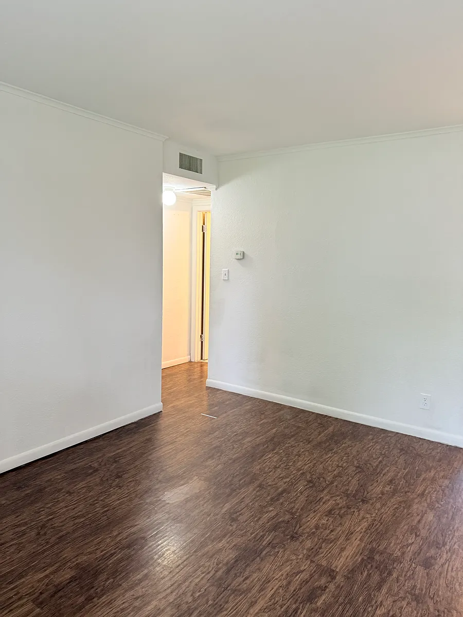 Building Photo - 4615 S Madison Pl