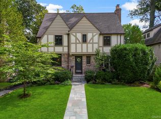 73 Woodlawn Avenue, New Rochelle, NY 10804