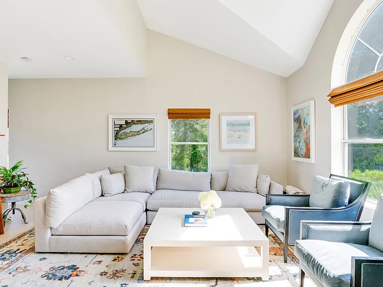 41 Blackwatch Ct — Photo 15
