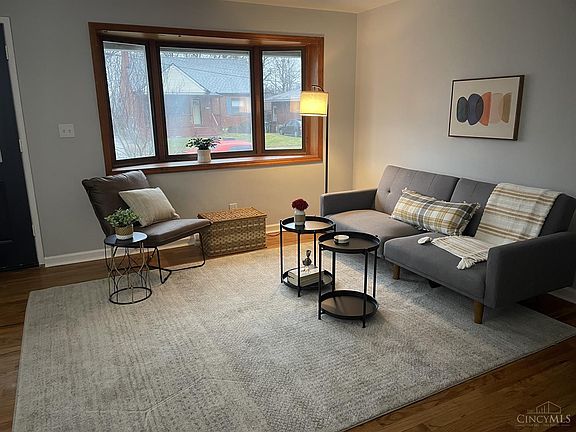 4th image of 9371 Jericho Dr