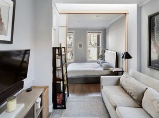325 W 21st St APT 19, New York, NY 10011