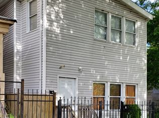 4210 S Wells St, Chicago, IL 60609