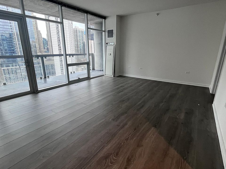 1st image of 808 N Lasalle St #1903