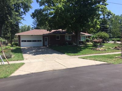 3744 Senora Ave SE, Grand Rapids, MI, 49508
