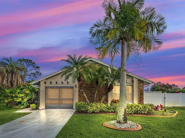 6392 Greengate Dr, Orlando, FL 32822