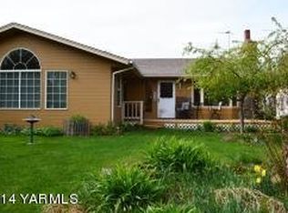 1821 Reservoir Loop Rd, Selah, WA 98942