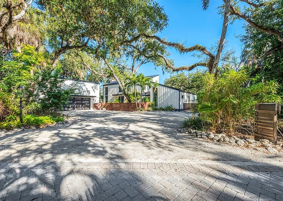 1st image of 5303 Hidden Harbor Rd