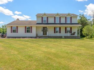 10142 Williams Rd, Diamond, OH 44412