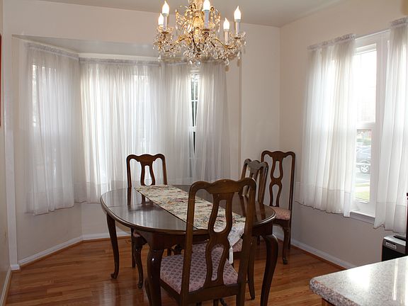 5th image of 6768 Jenny Leigh Ct
