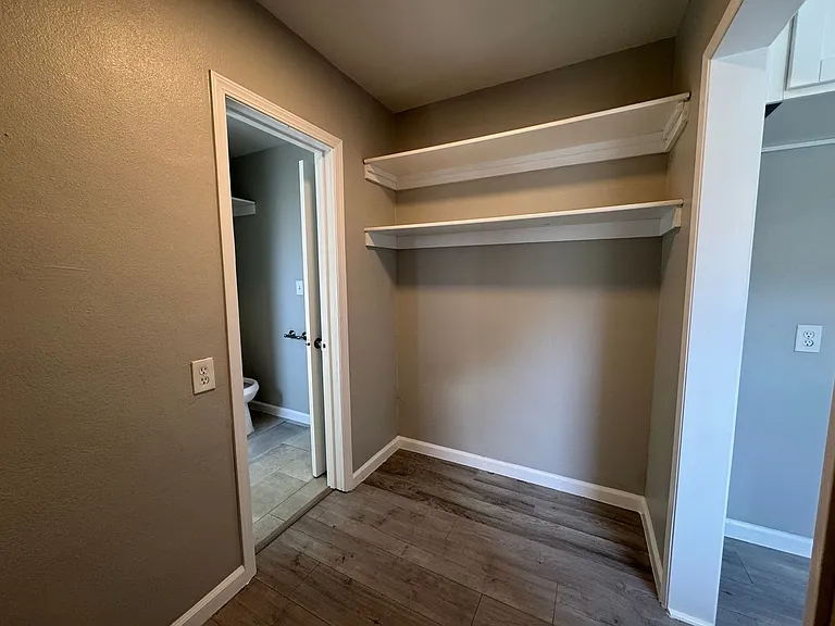 3569 Mulford Ave — Photo 9