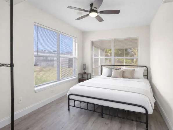 (undisclosed Address), Fort Myers, FL 33907