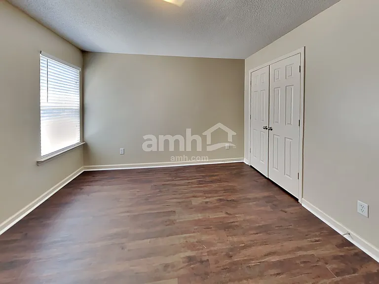 7343 Hampton Valley Cv — Photo 21
