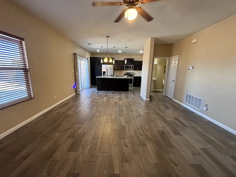 8224 Bluffs Edge Pl NW — Photo 6