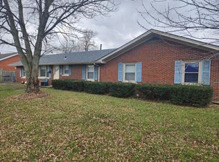 99 Lyndelle Dr, Nicholasville, KY 40356