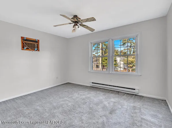 1401 Edgemere Avenue, Forked River, NJ 08731