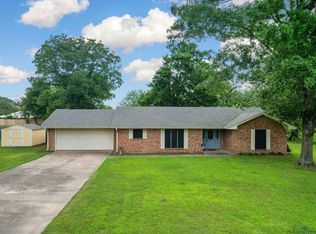 300 Joyner St, Omaha, TX 75571