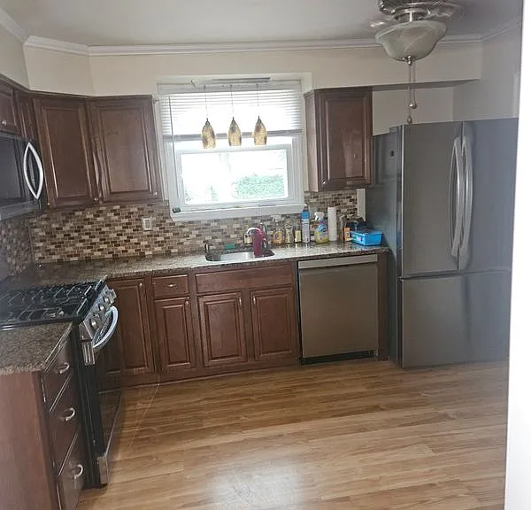 206 Stevenson Ave — Photo 11