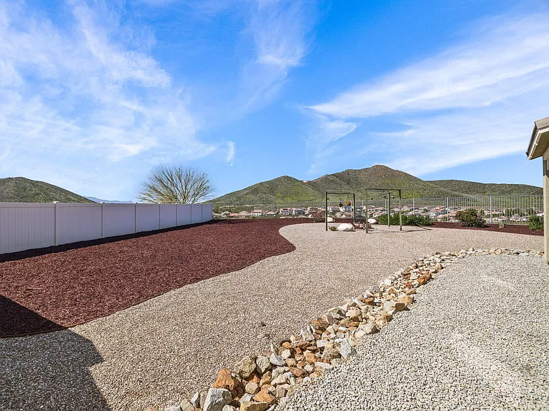 35178 Fennel Ln — Photo 30