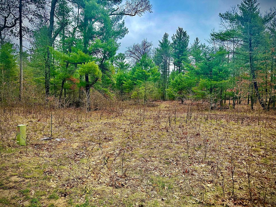2nd image of 1220 Sydney St Lot 32
