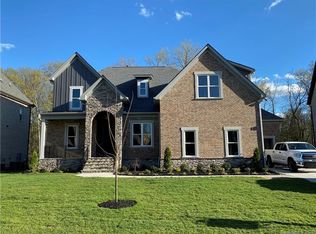 11749 James Richard Dr, Charlotte, NC 28277