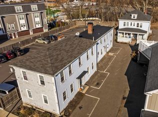 378-380 Neponset Ave, Dorchester, MA 02122